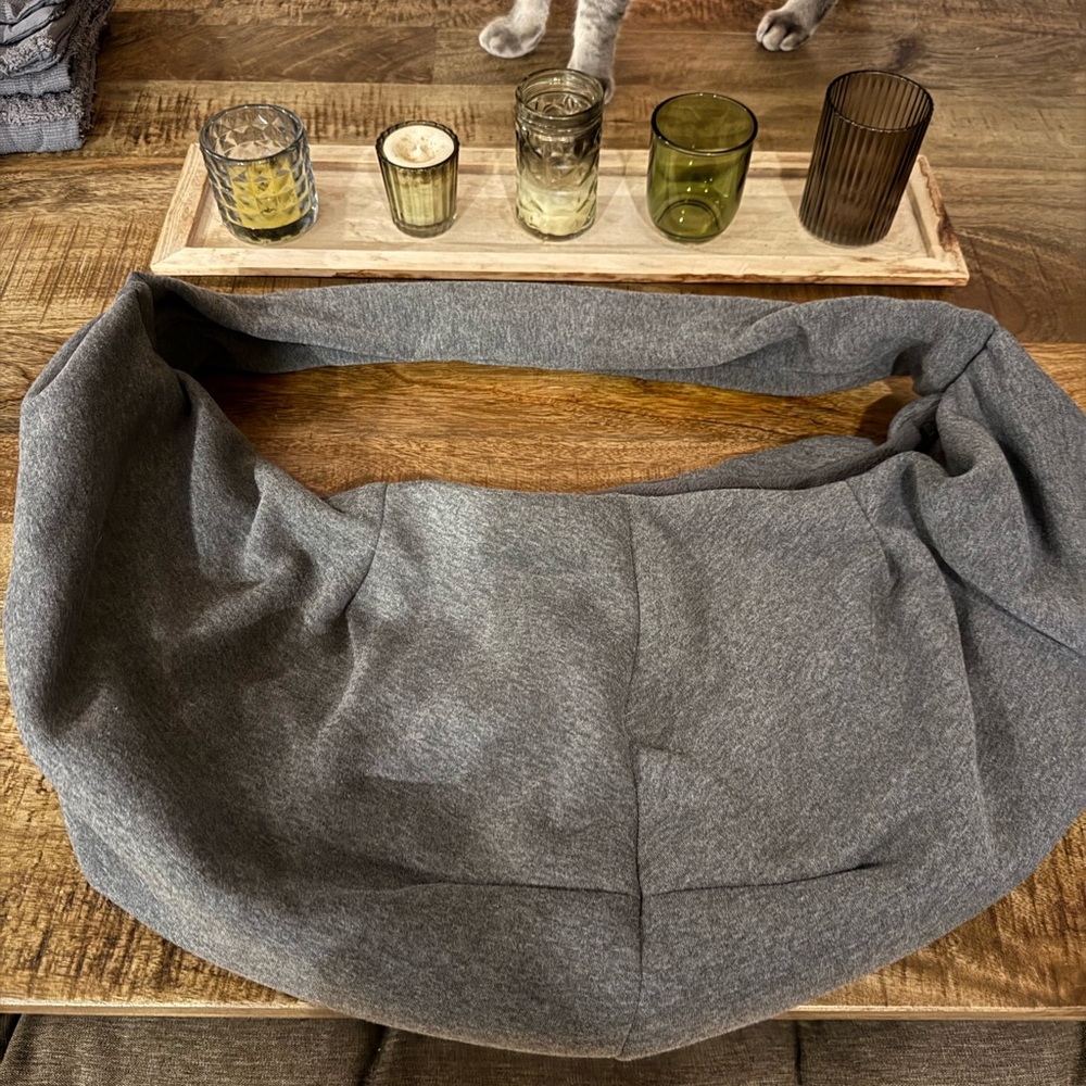 Everyway Gray Pet Sling Carrier - Picture 2 of 7